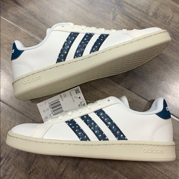 ADIDAS GRAND COURT women’s shoes - Picture 10 of 16